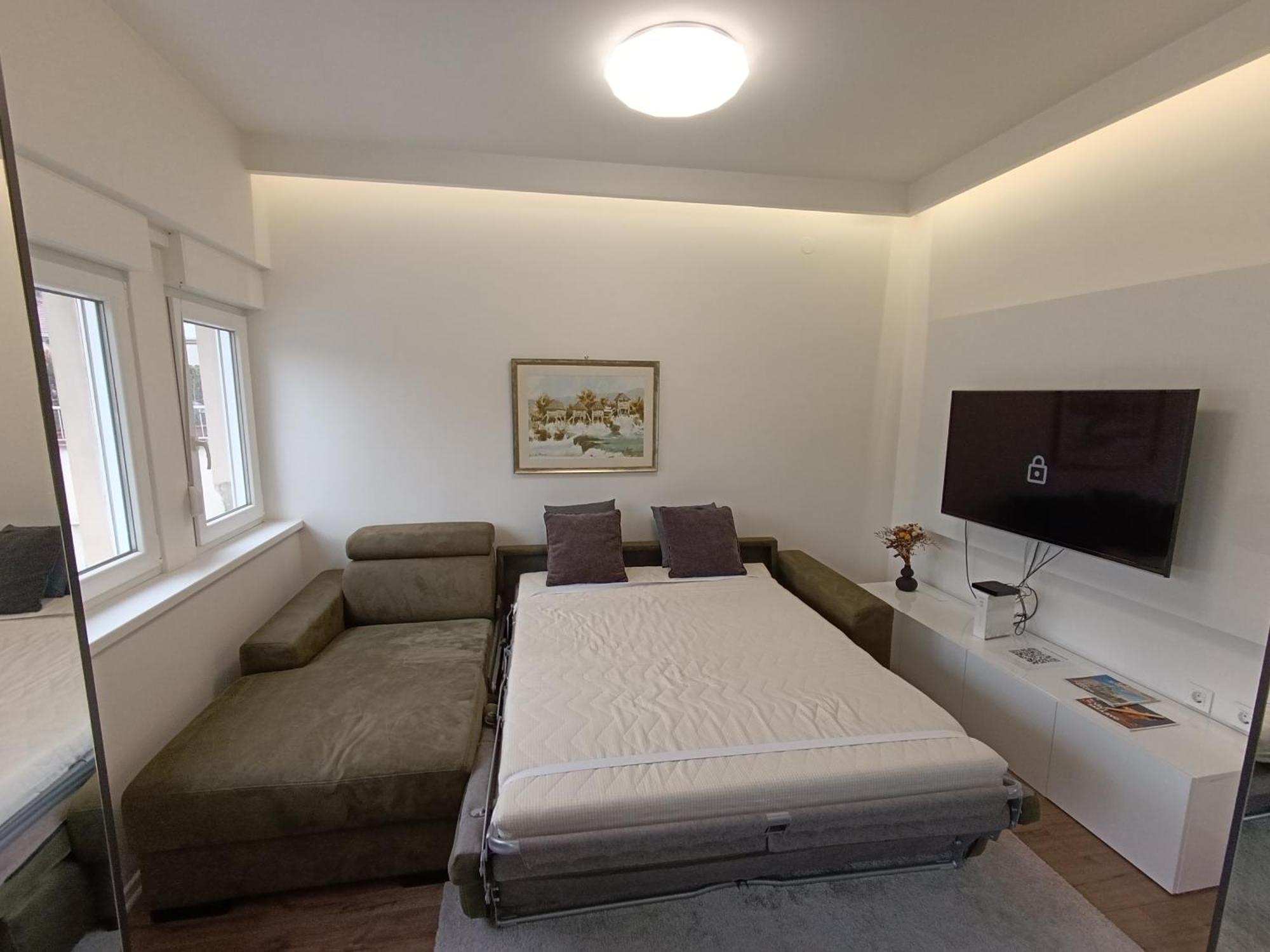 Apartment Luxapart Sirano Centar *