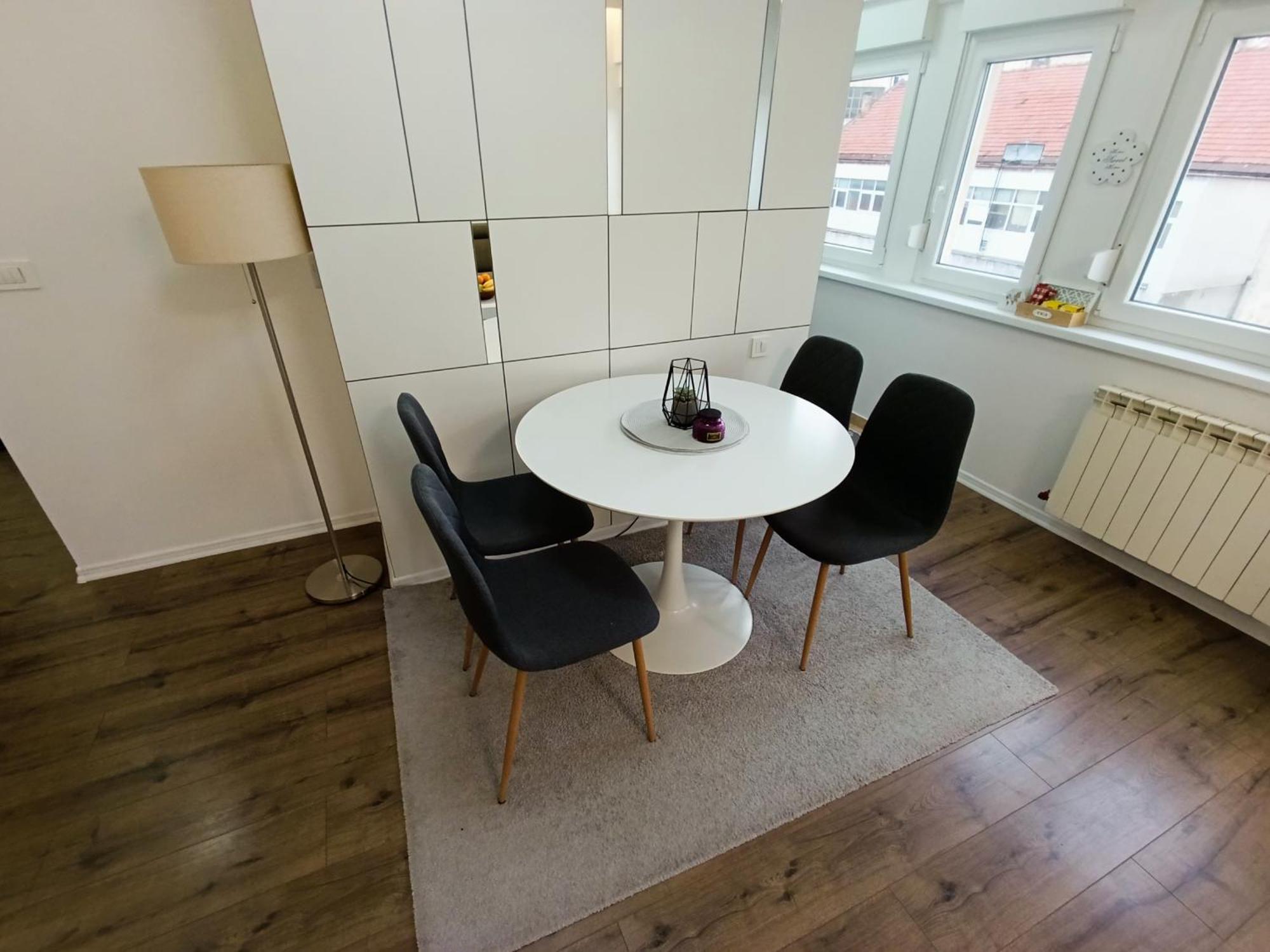 Apartment Luxapart Sirano Centar