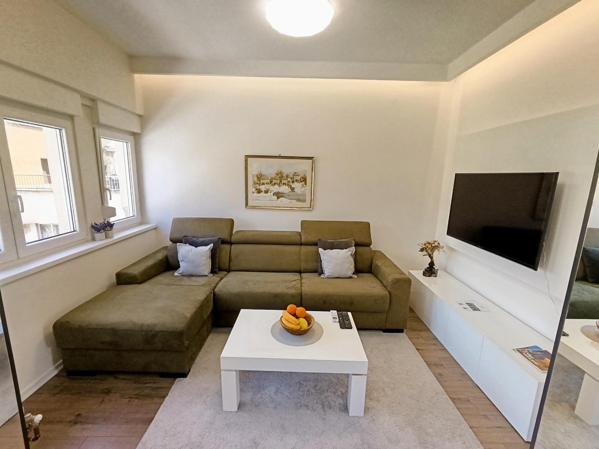 Apartment Luxapart Sirano Centar